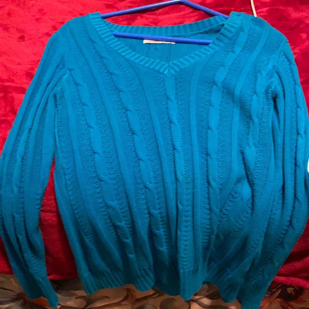 Blue Old Navy sweater